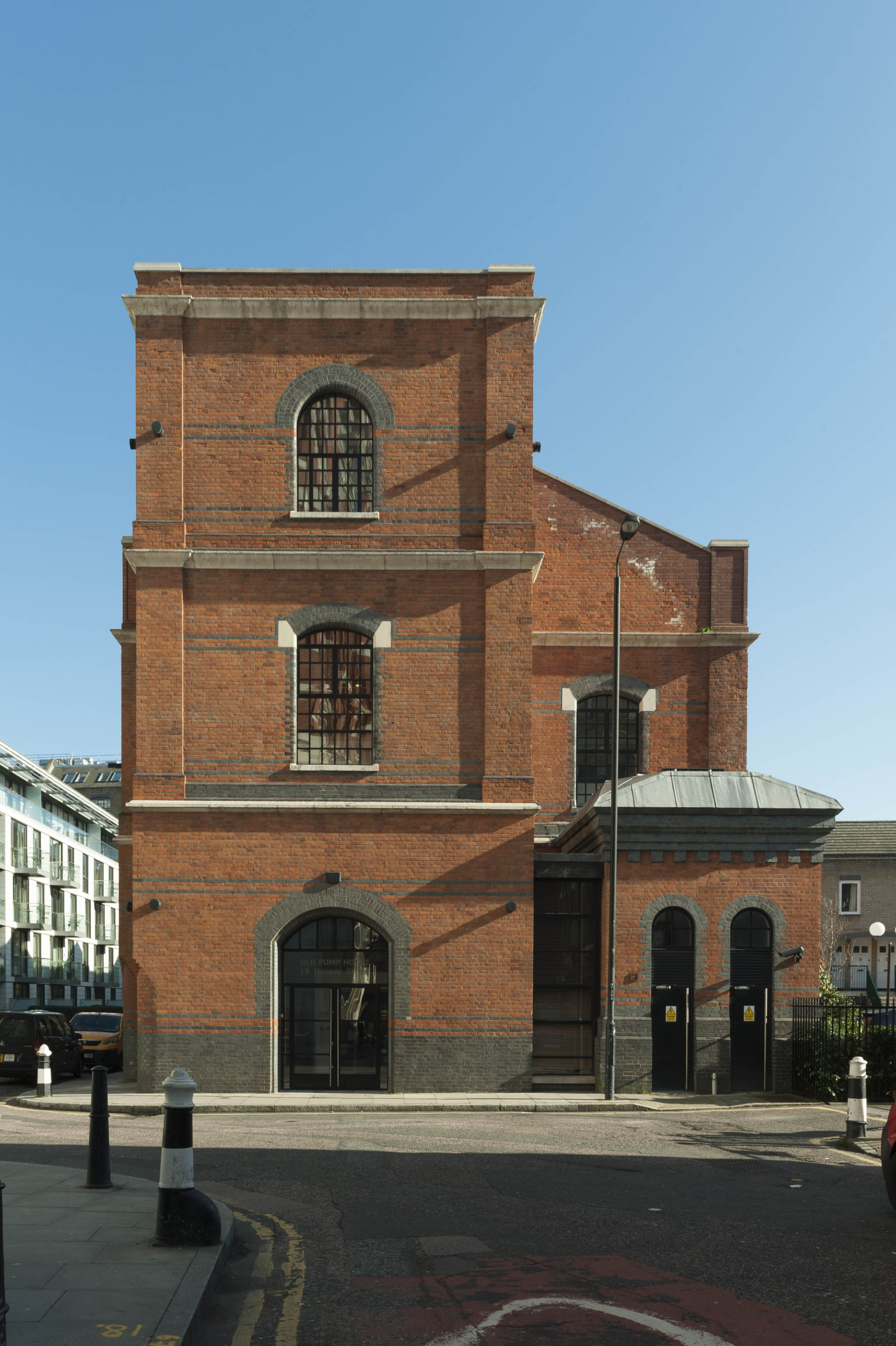 Survey of London Old Pump House, 1920 Hooper Street
